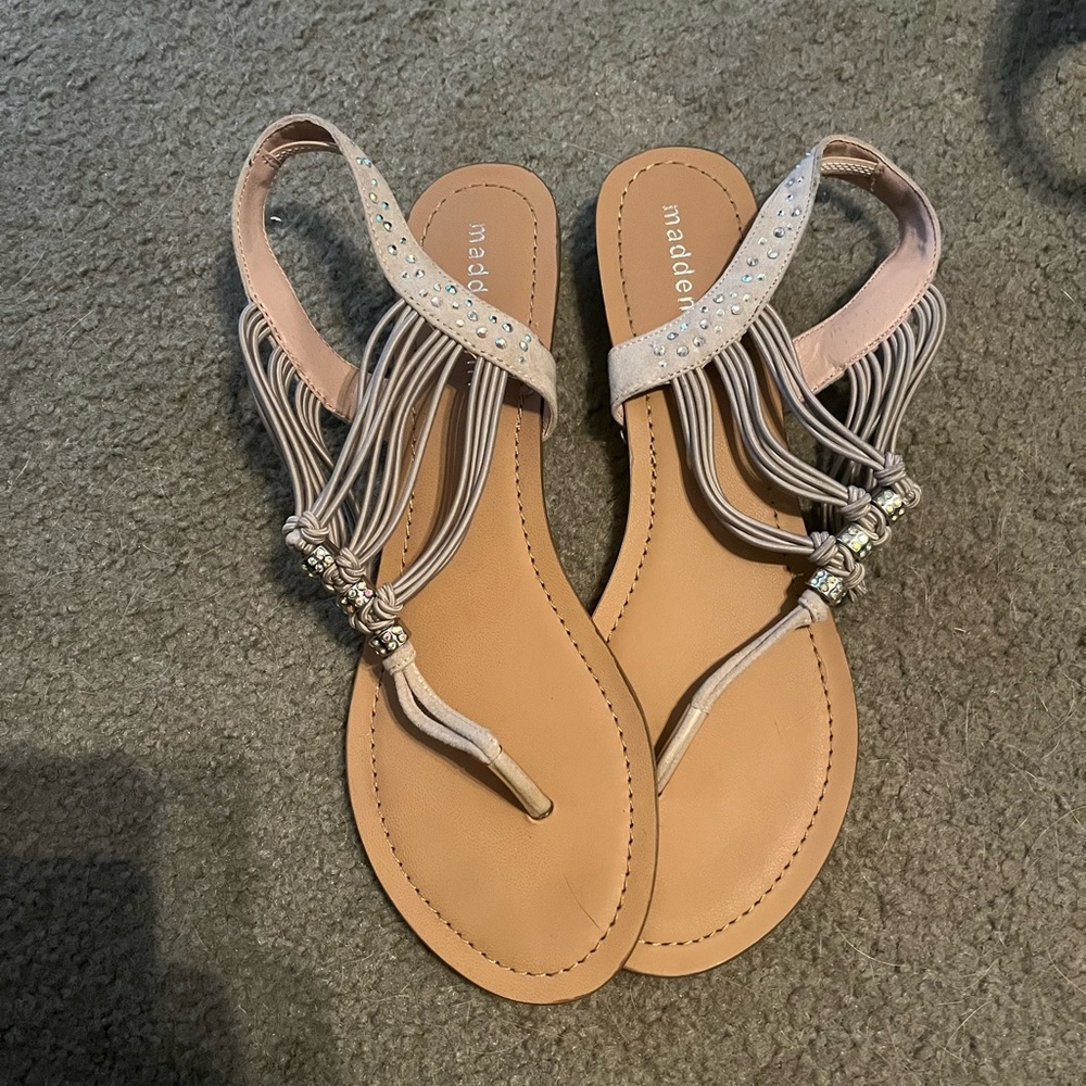 Madden girl sandals 9.5